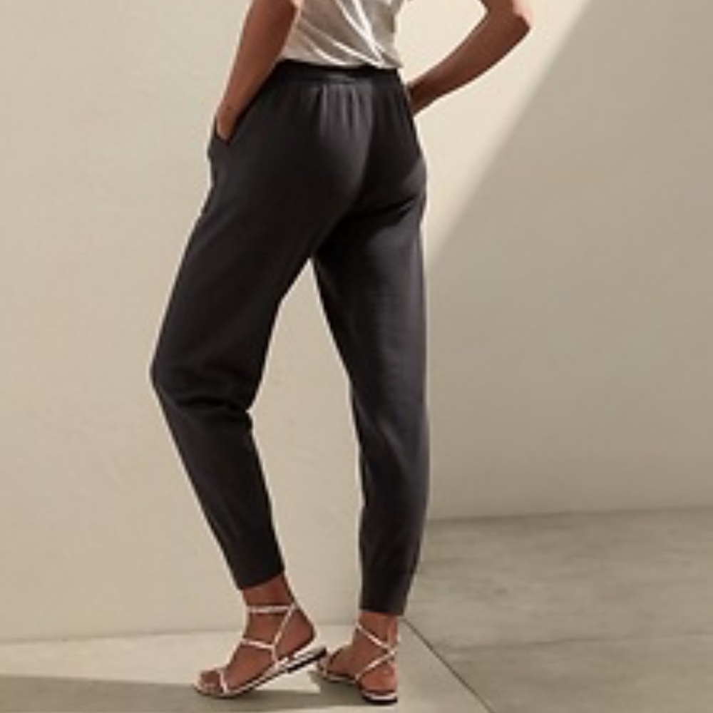🕶️Banana Republic Sweater Knit Jogger pants Charcoal Grey L